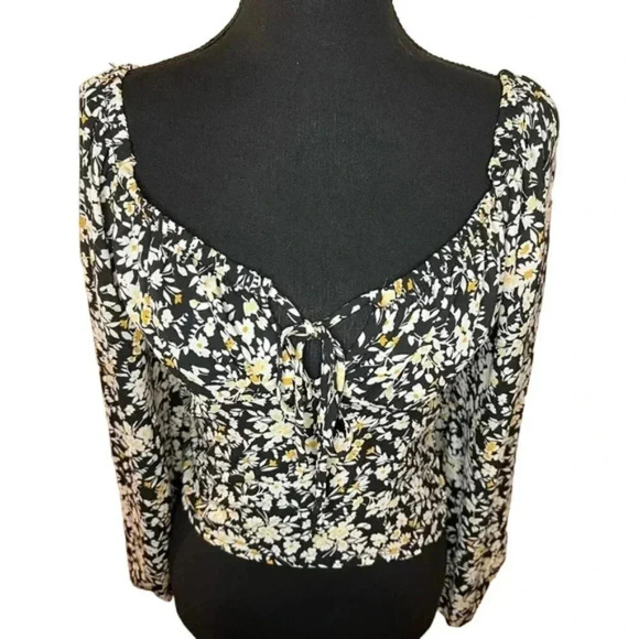 Sienna Sky Small Black Yellow Floral Square Neck Crop Smocked Top - Picture 2 of 14